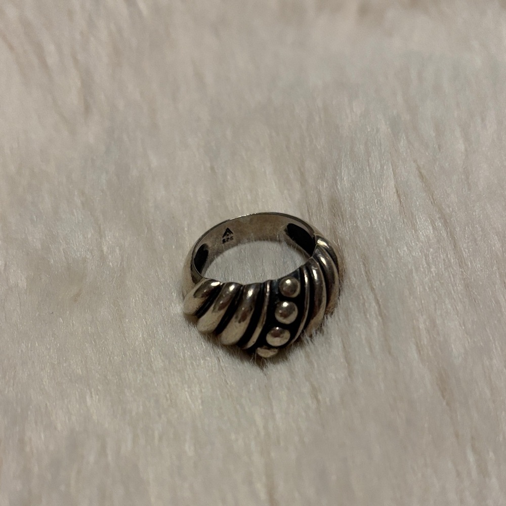Silpada Sterling Silver Sculpted Dome Ring with Bead Accents - Silver
